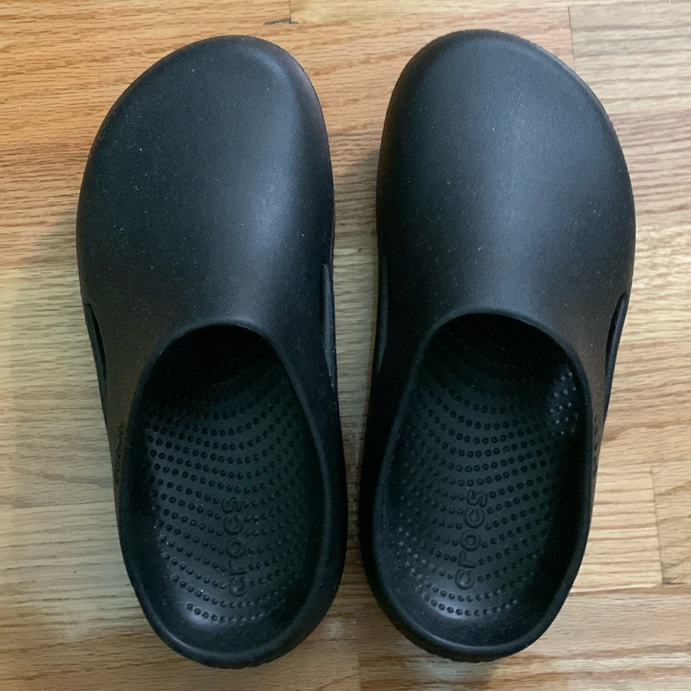 Crocs, black, size 8, slip on….purchased for my sister…too wide…worn once